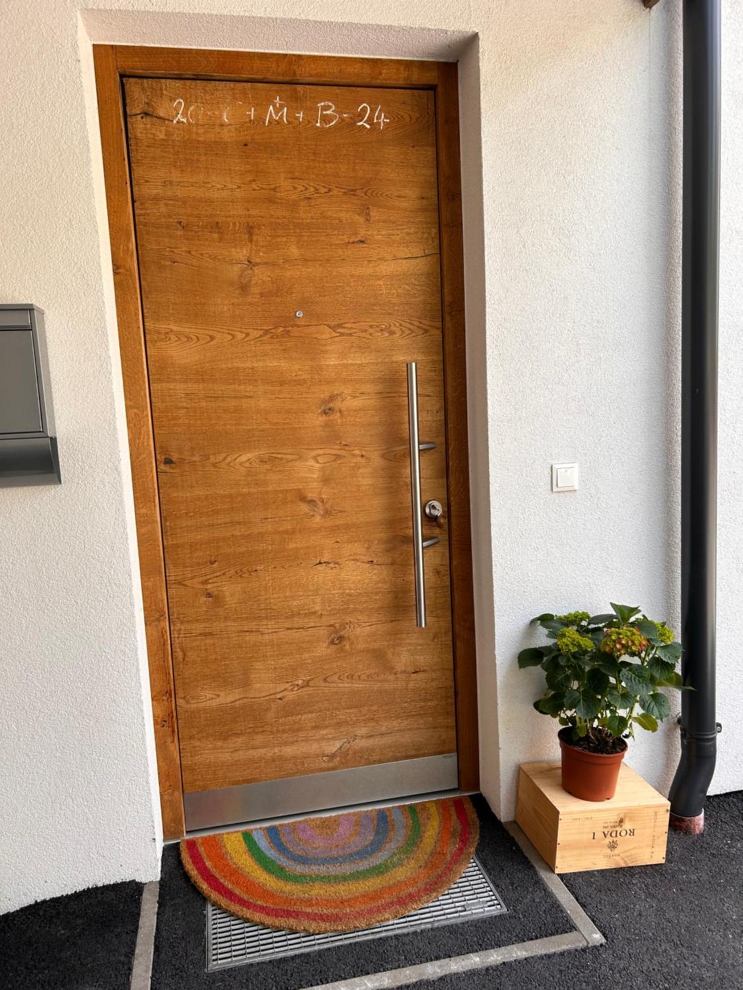 אינסברוק Ferienwohnung Koll מראה חיצוני תמונה